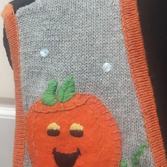 Karen Scott Kids Halloween Vest with Pumpkins and Ghosts - Picture 5 of 10